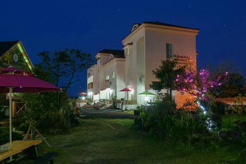 Lapaloma Pension Чеджудо Экстерьер фото